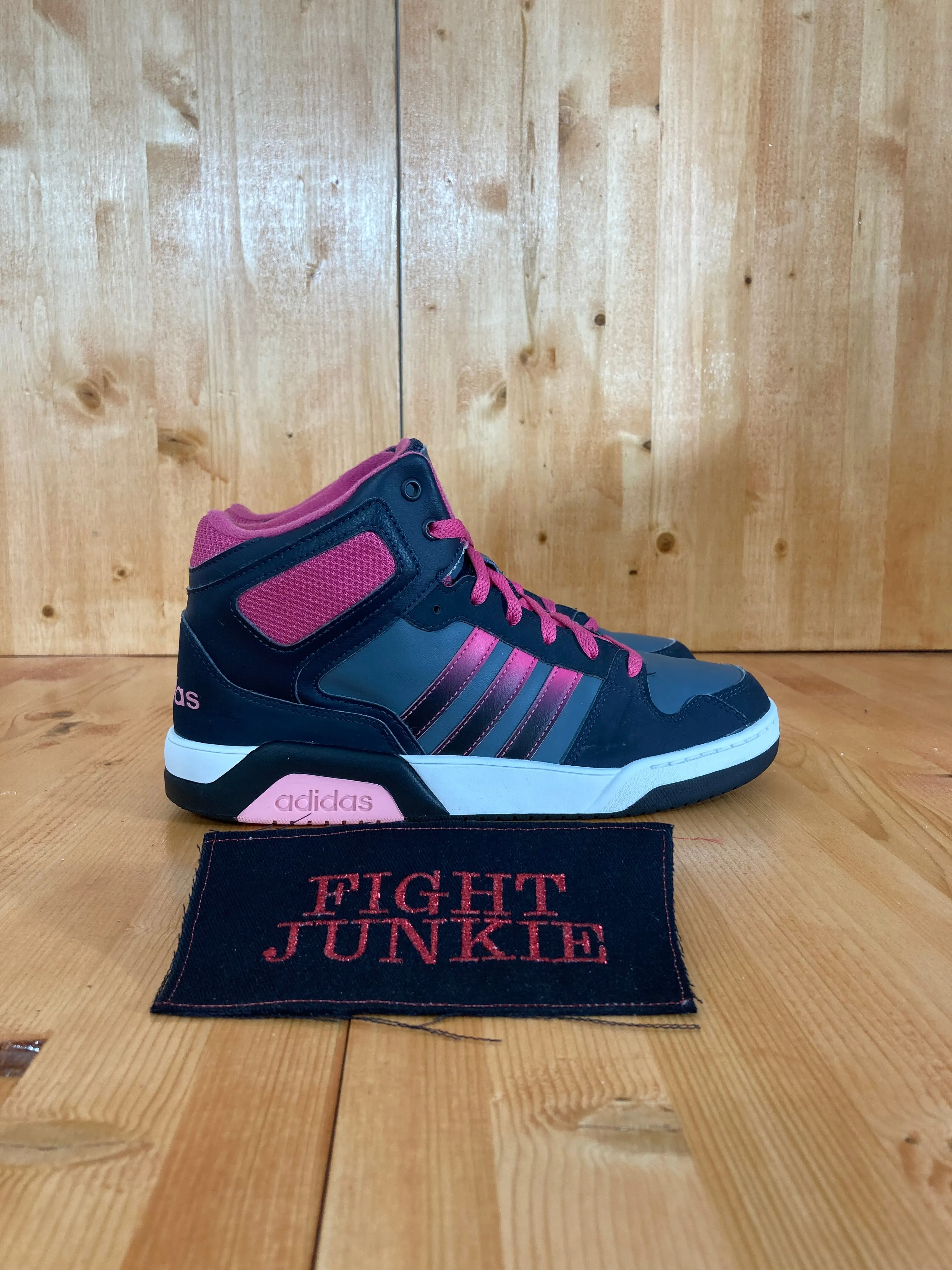 Adidas NEO BB9TIS Retro Style Youth Size 7 High Top Shoes Sneakers