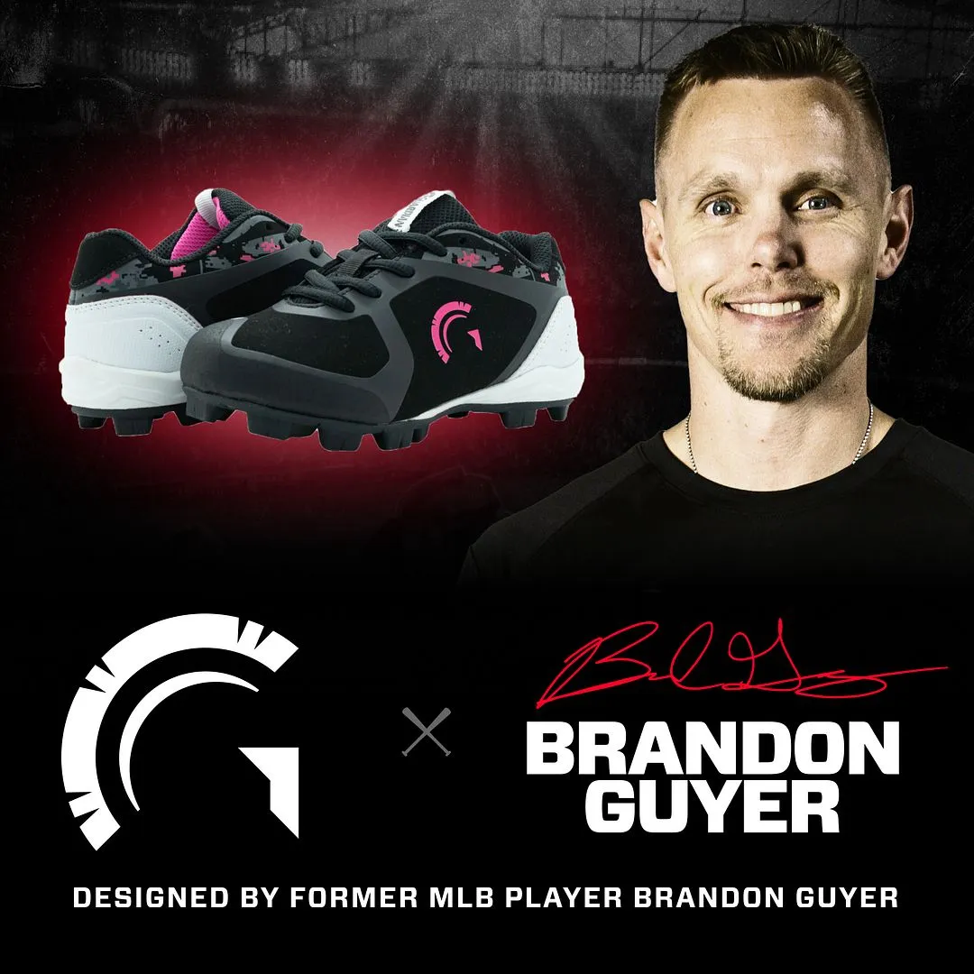 Blaze Youth Low Top Rubber Molded Baseball and Softball Cleats (Black/Highlighter Pink)