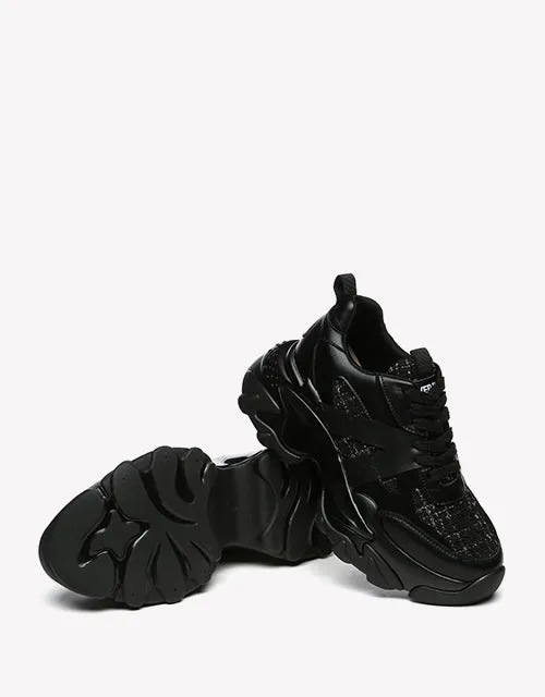 Bombo in Black