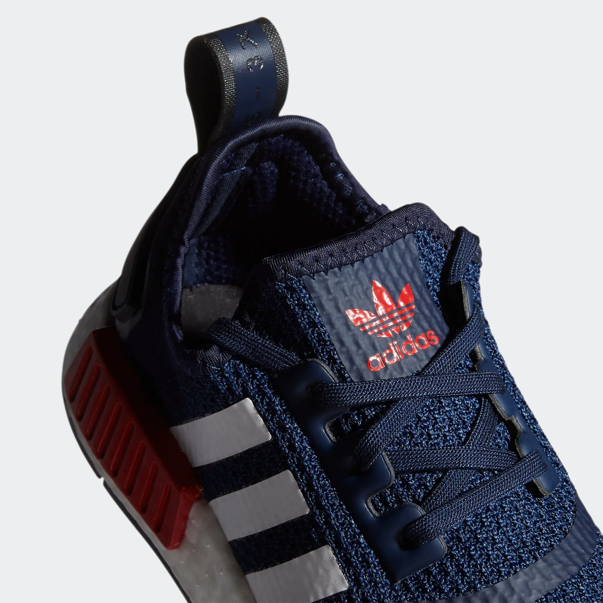 Kids' adidas Originals NMD_R1 Shoes Collegiate Navy