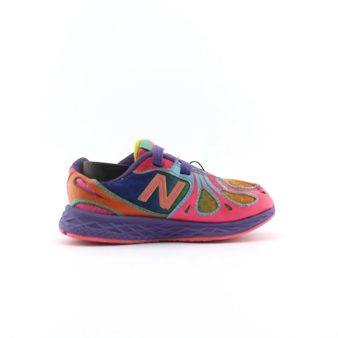 NEW BALANCE 890V3
