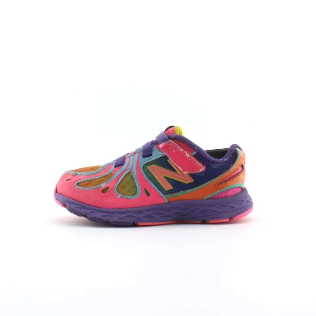 NEW BALANCE 890V3