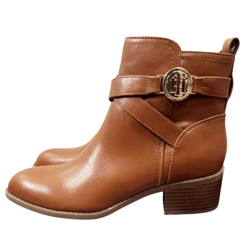 New *Tommy Hilfiger Women's Brown Diyana Ankle Boots (Size 8M)
