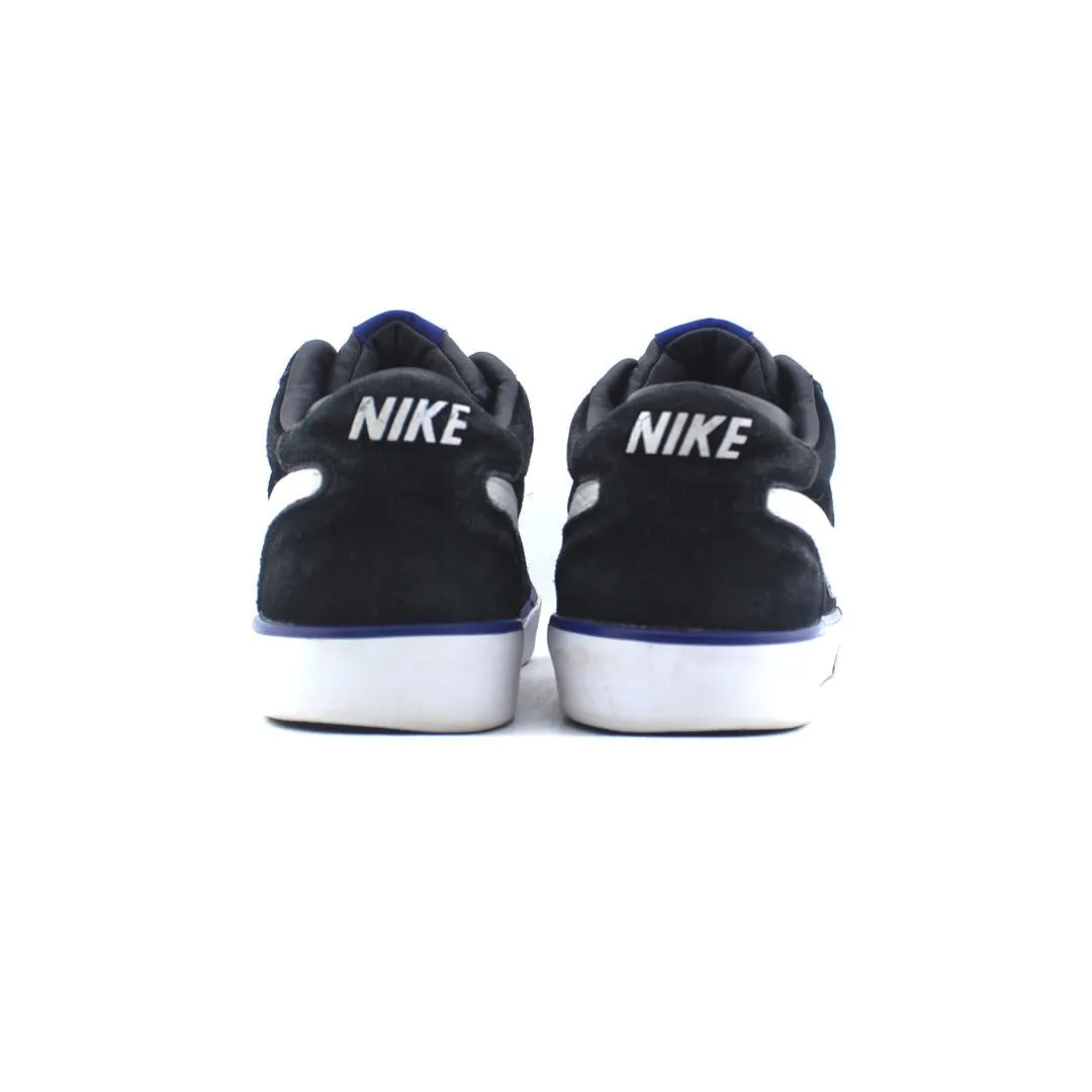 NIKE MRTYR