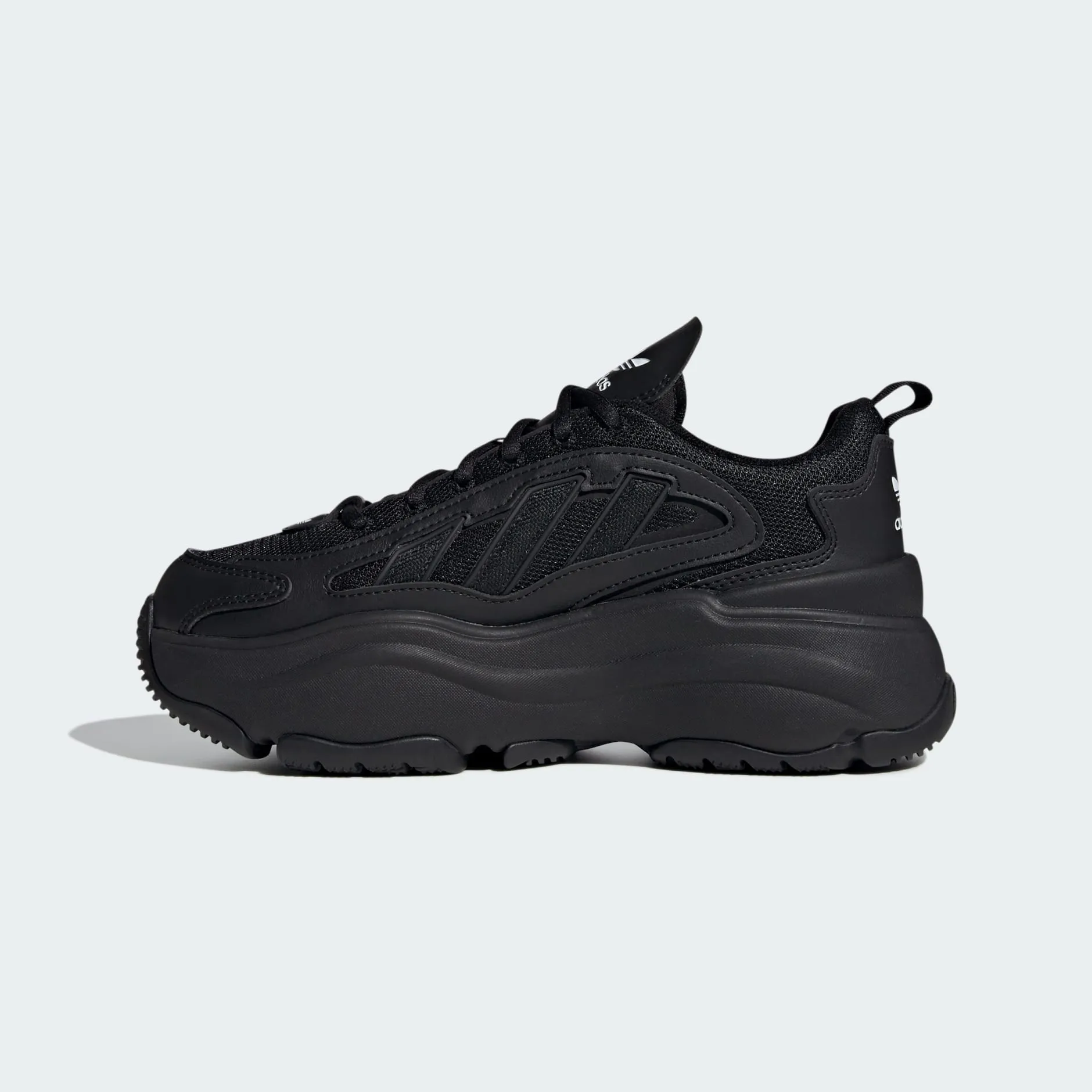 OZGAIA SHOES - Core Black / Core Black / Cloud White