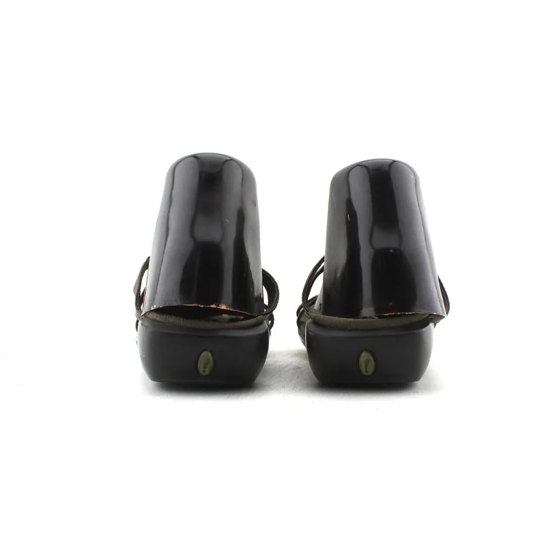 PRIVO CLARKS