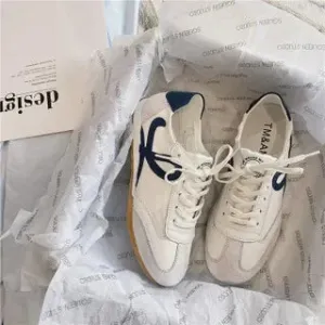 Spring and Fall Comfortable Breathable Walking Shoes Retro Shoes Flat Casual Shoes Women's Lightweight Classic Sneakers