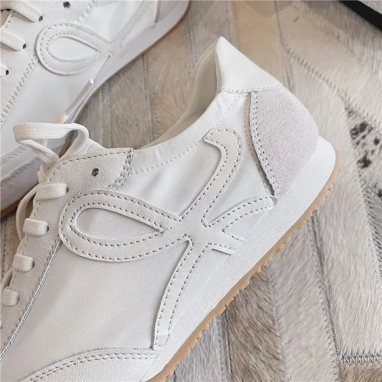 Spring and Fall Comfortable Breathable Walking Shoes Retro Shoes Flat Casual Shoes Women's Lightweight Classic Sneakers